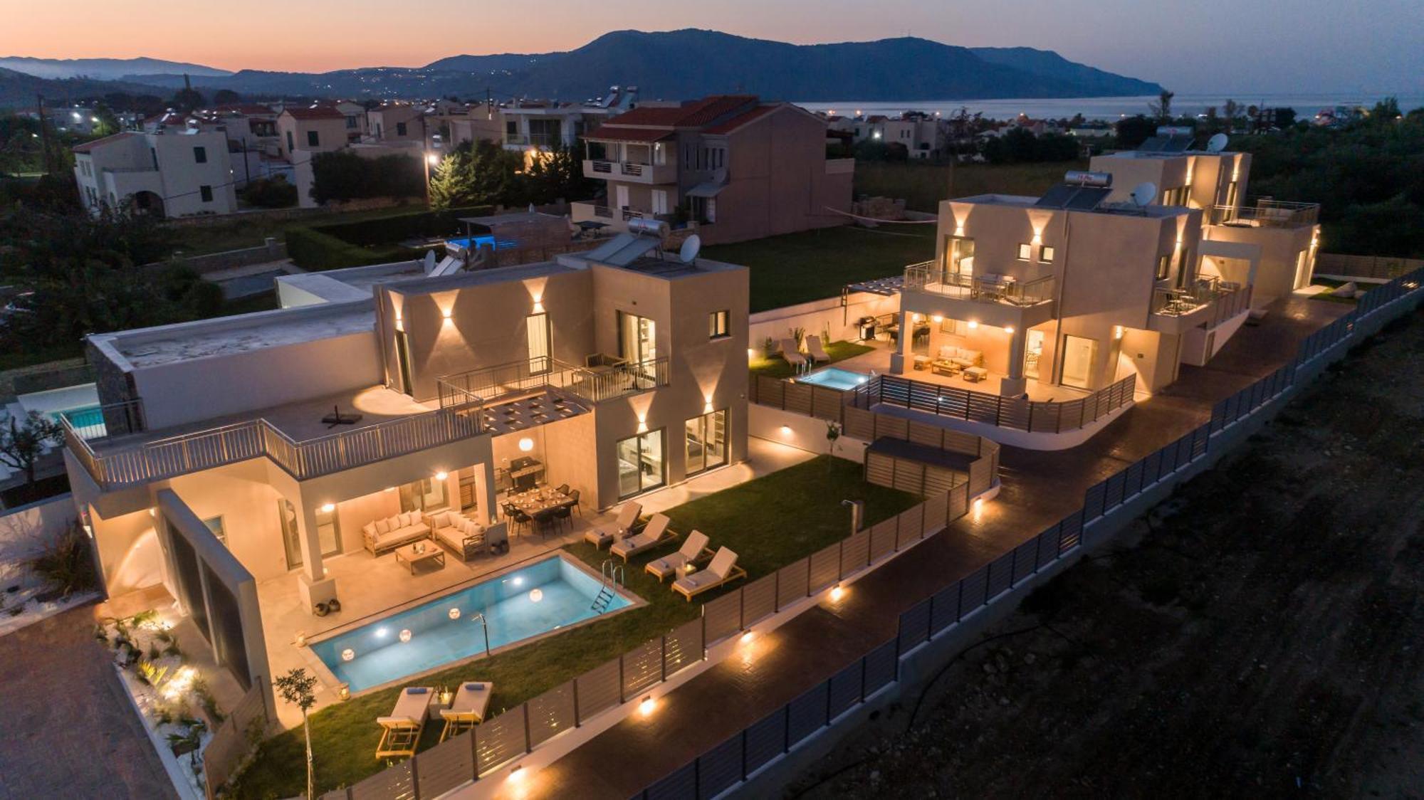 Ks Luxury Villas Heated Pools เยโอริยิอูโปลิส ภายนอก รูปภาพ
