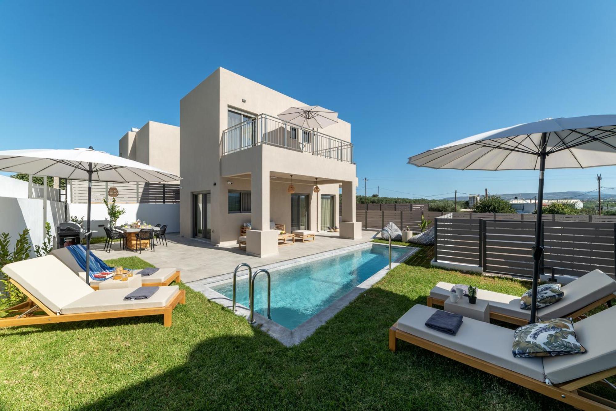 Ks Luxury Villas Heated Pools เยโอริยิอูโปลิส ภายนอก รูปภาพ